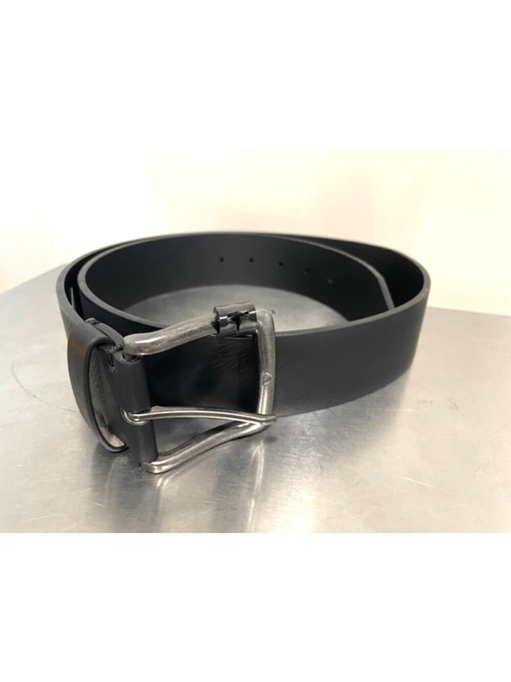 NWT The Buckle Mens Black Belt Chrome Buckle Genuine Leather Sz 36 - Picture 1 of 5